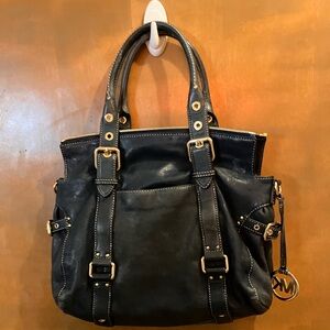 Elegant Dark Blue leather MICHAEL  KNOR Women's Handbag, very soft leather.